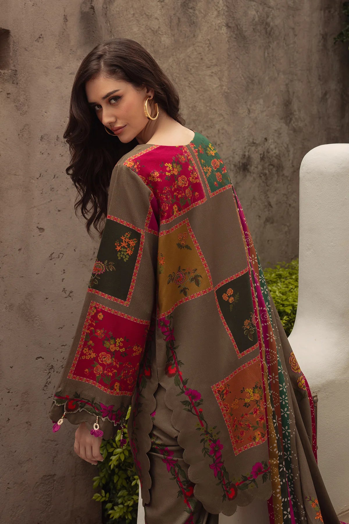 3-PC Stitched Printed Winter Grip Soft & Silk brown