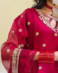 Hania Amir FZ Collection