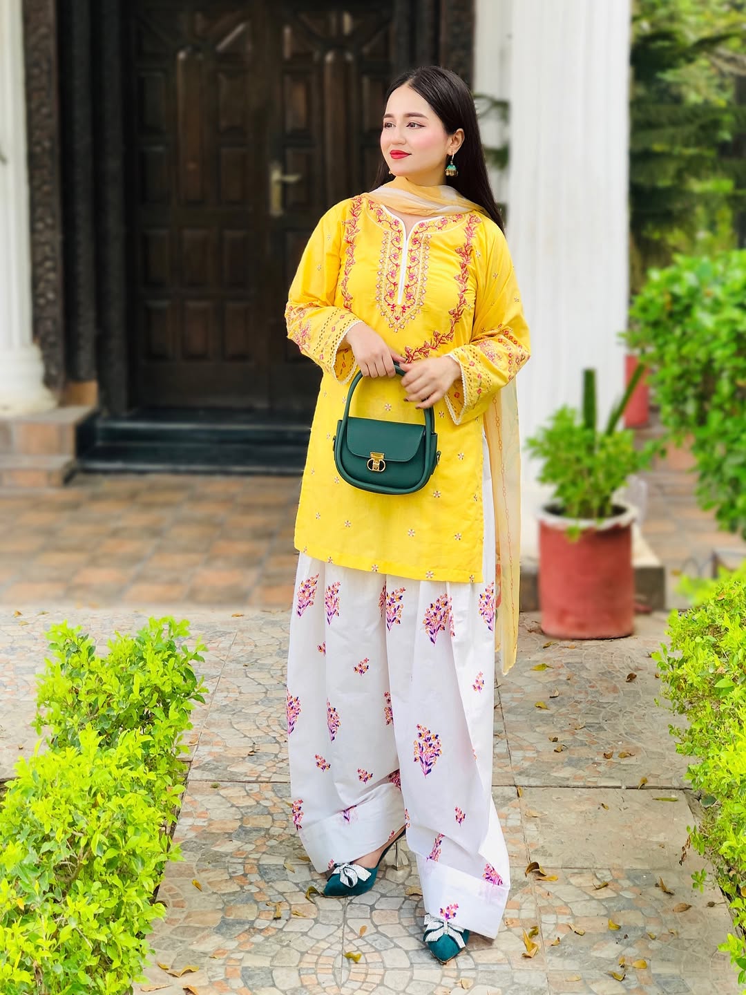 Fully Embroidered 3pcs- Winter Linen
