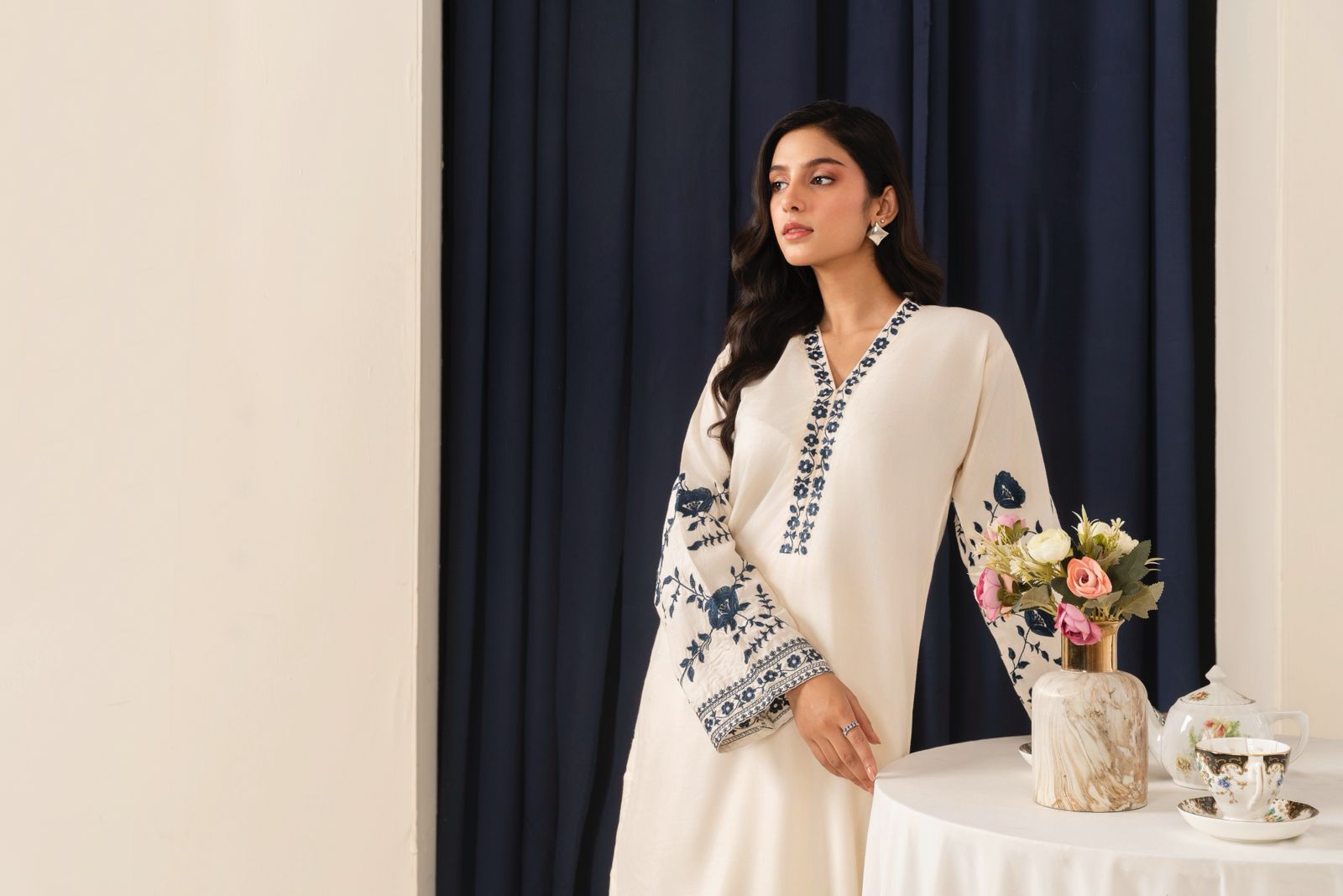Embroidery 2pcs winter linen