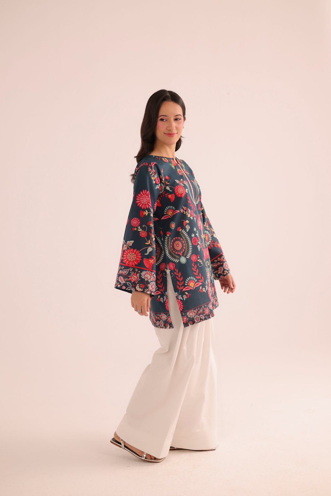 2 Piece Pure Lawn Dress with Farshi Shalwar | GC-A81