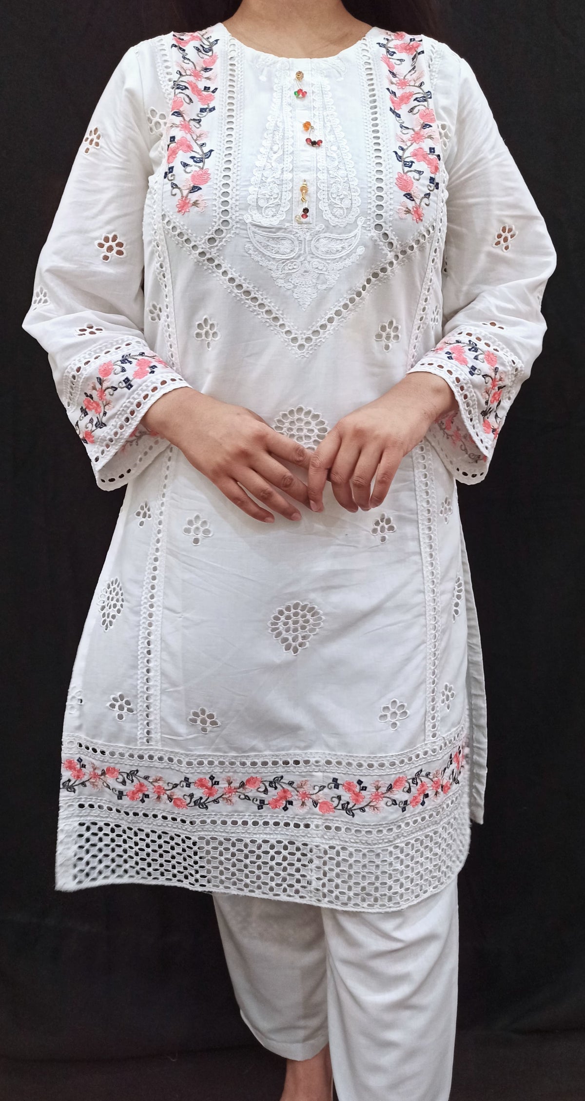 Embroidered 2pcs