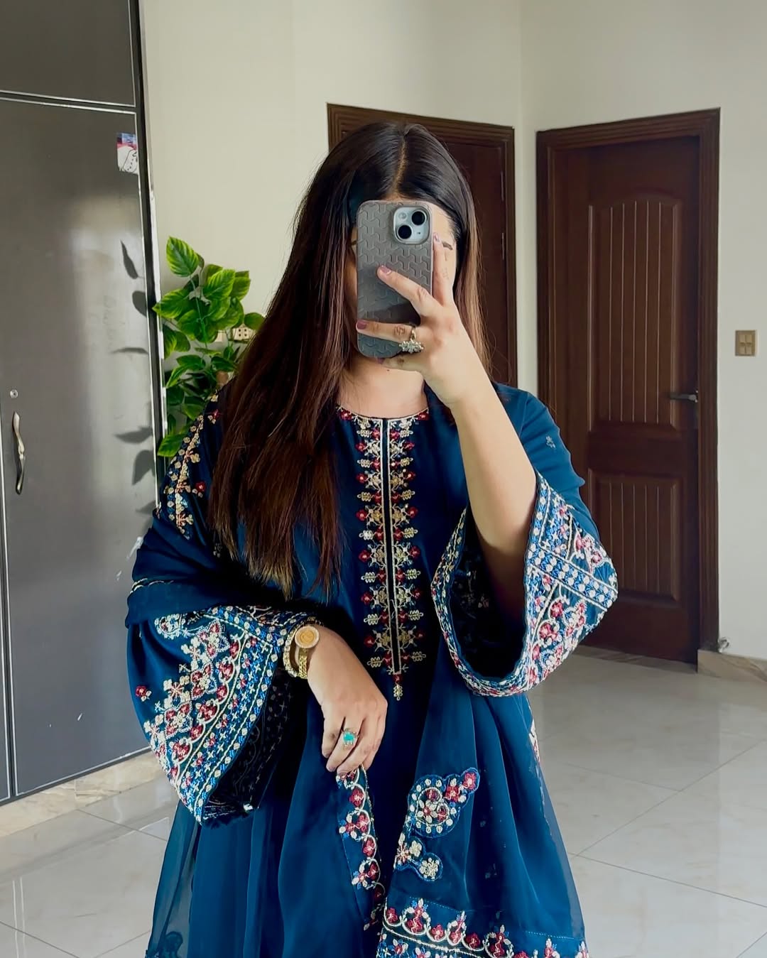 Bahar-e-Neel 3pcs