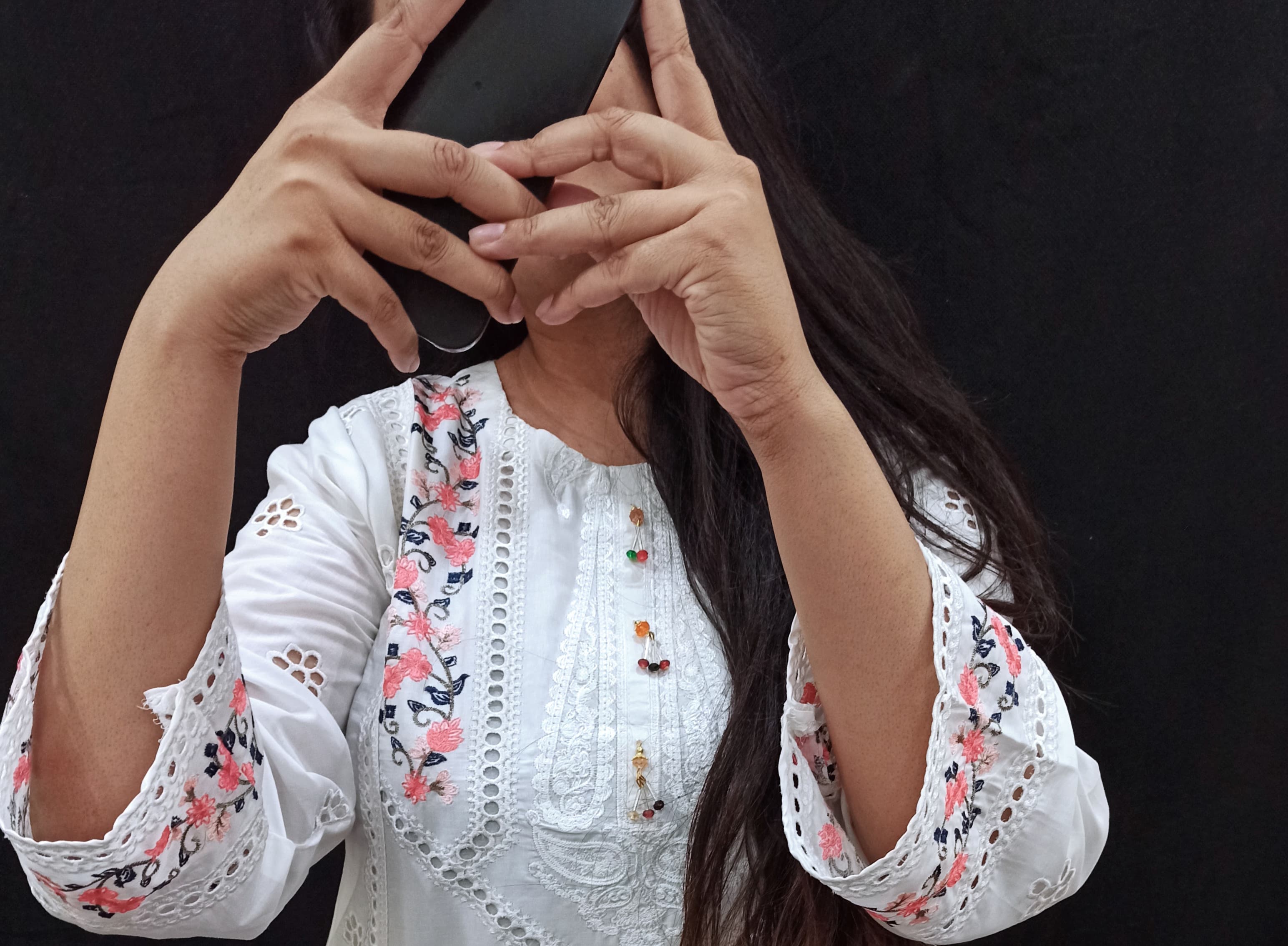 Embroidered 2pcs