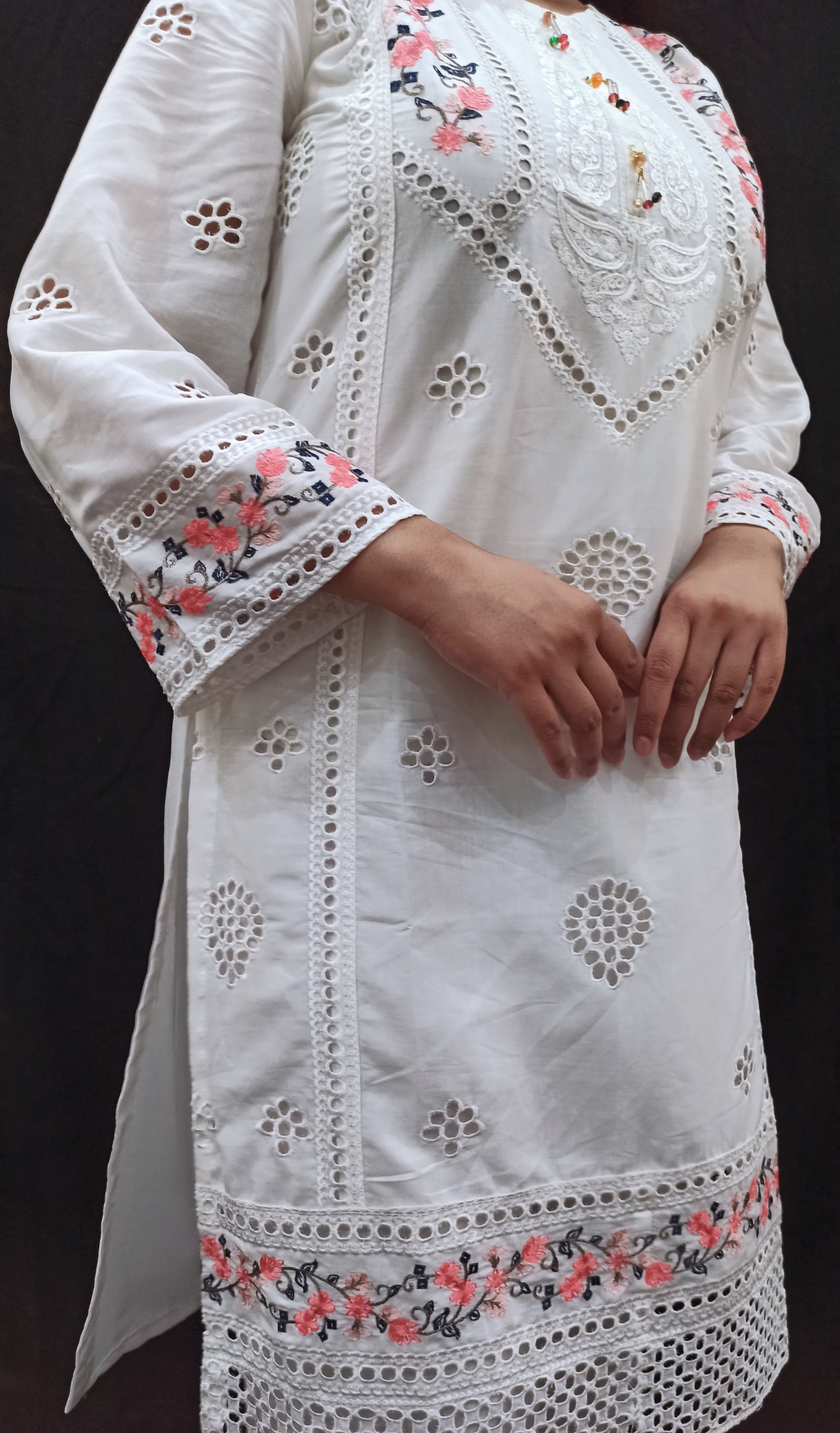 Embroidered 2pcs