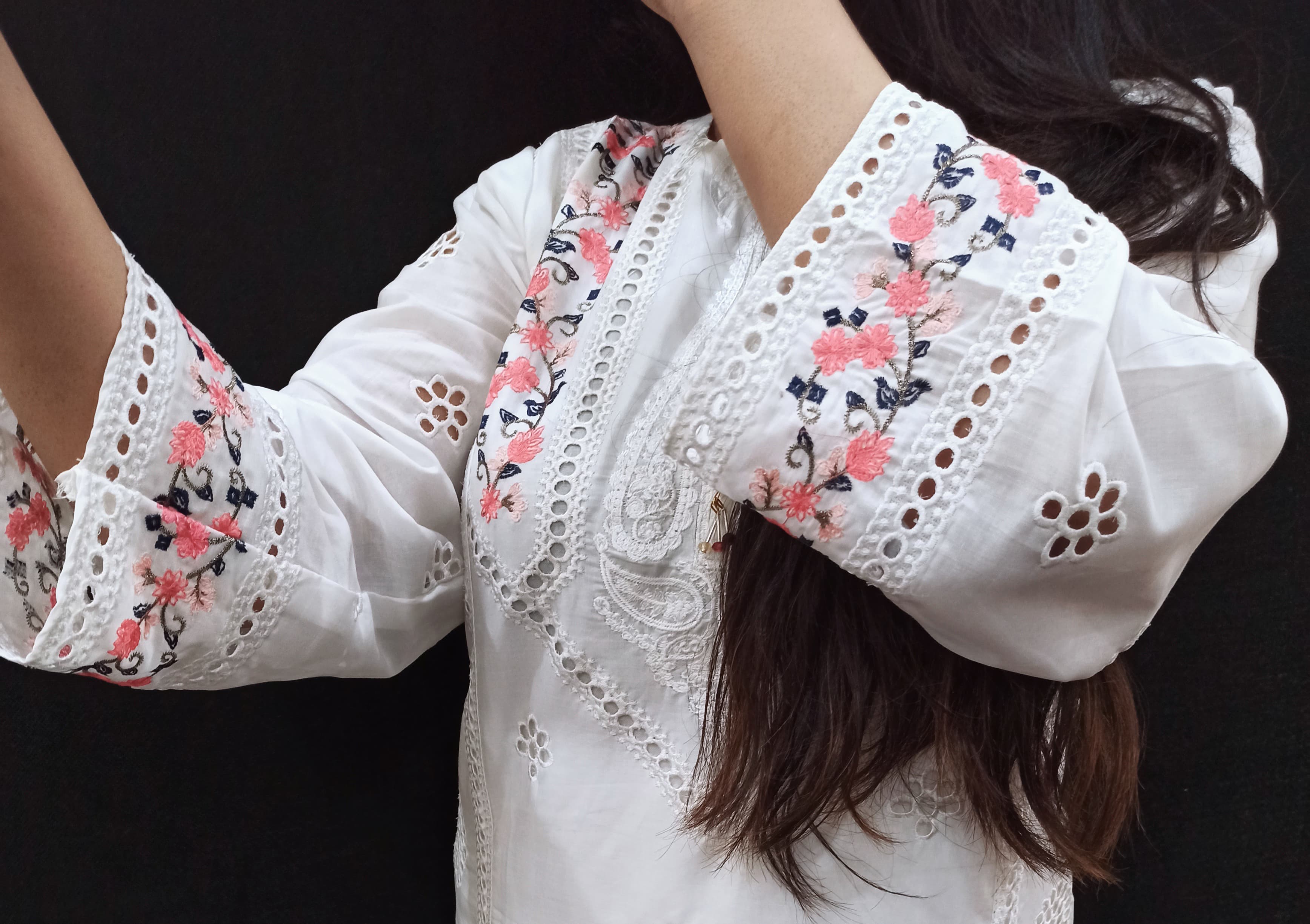 Embroidered 2pcs
